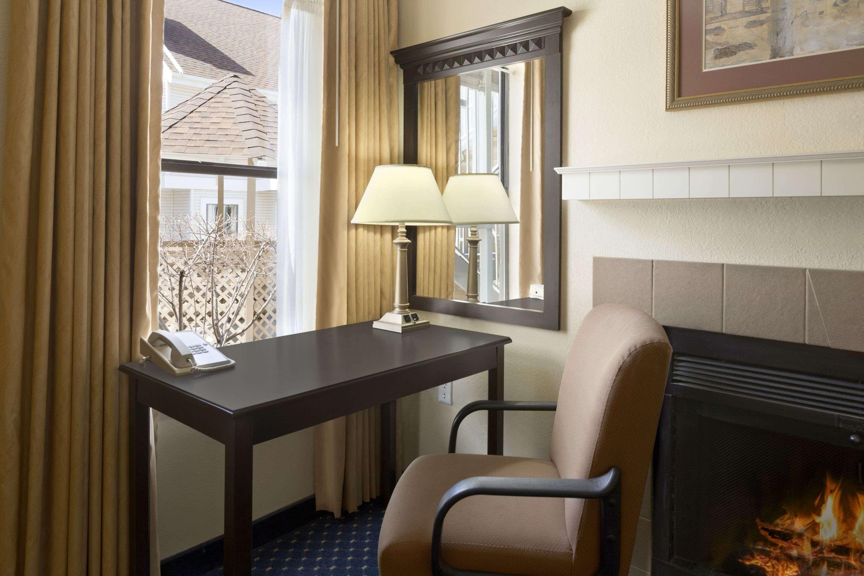 Hawthorn Extended Stay By Wyndham Fort Wayne Eksteriør billede