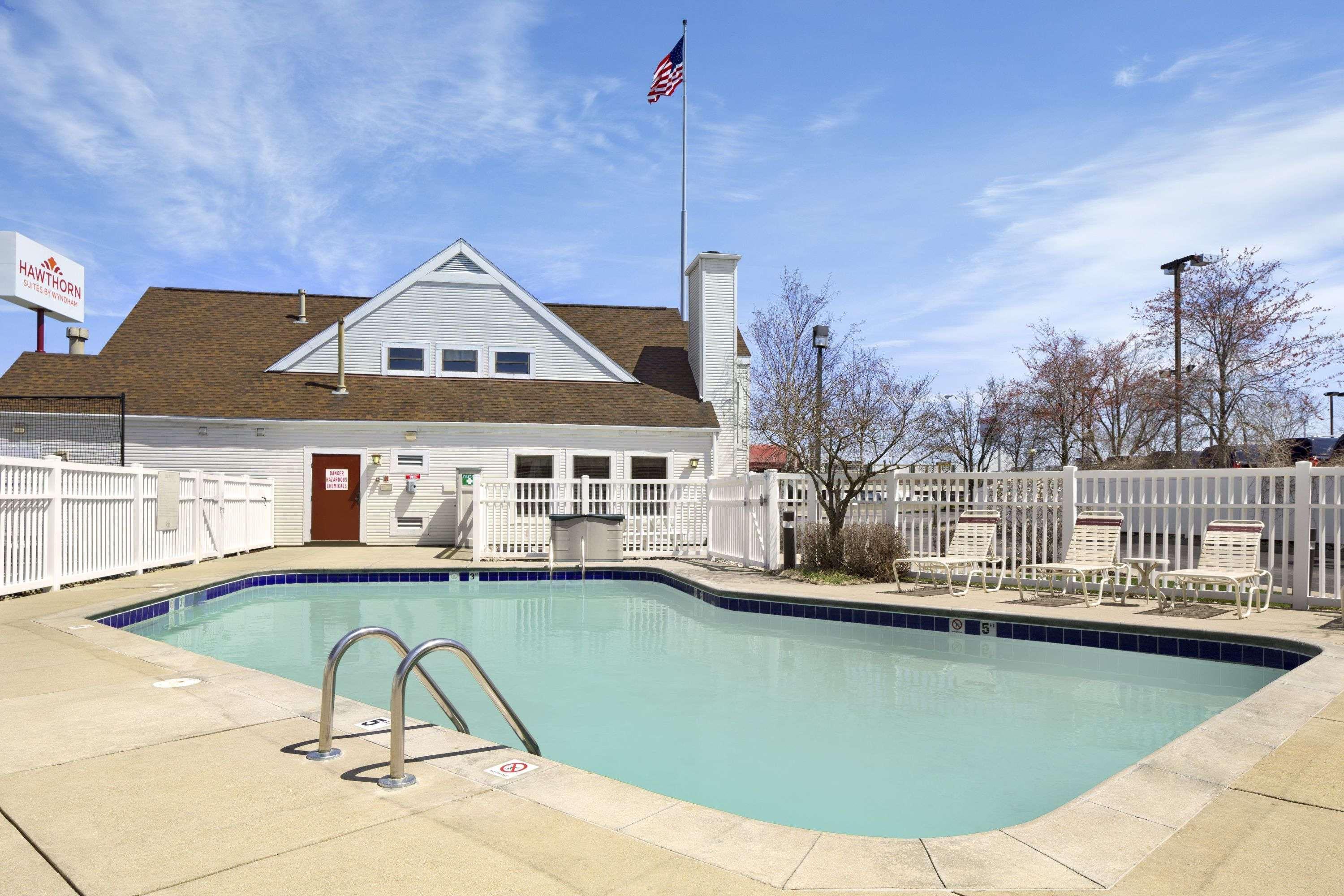 Hawthorn Extended Stay By Wyndham Fort Wayne Eksteriør billede